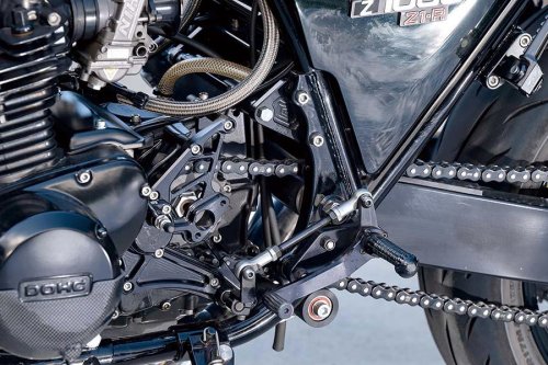 アニーズ Z1-R（カワサキ Z1-R）変わるカラーと17インチ化でスタイリッシュに【Heritage&amp;Legends】