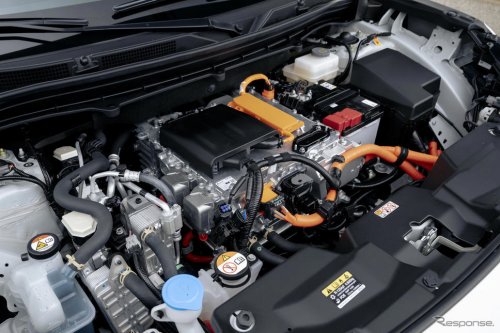 トヨタ、新型Bセグ電動SUV「アーバンクルーザー」欧州発売…航続最大426km