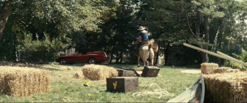 The cars of Fallout are ever-present beacons in the wasteland