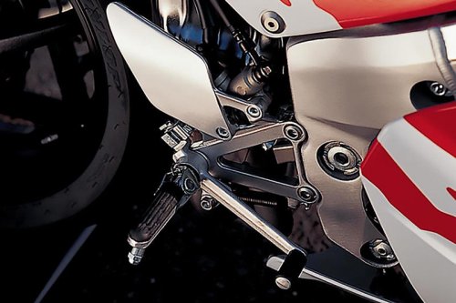 ホンダ「RVF（NC35）」（1994年）VFR400R/NC30の後継機にして最後の400cc/V4となったRVF