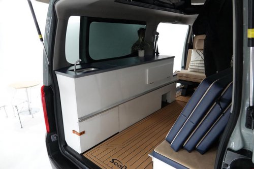 ハイエースじゃなくてもいいじゃない! 日産「キャラバン」のカスタムカー5台