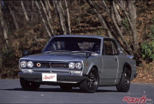 「暖機運転」はもはや死語! おじさんの根強い「暖機」信仰心はどこから? 冬場はエンジンかけて待った方がいいのか