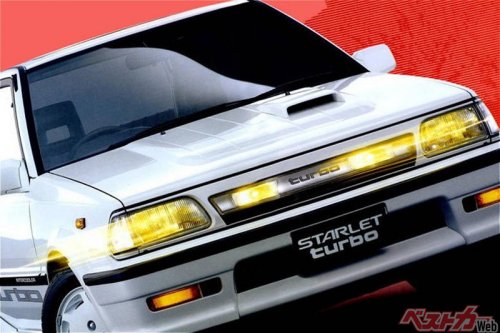 走らせられるのはオジサンだけ? 運転が難しかったあの頃のクセ強クルマ4選!