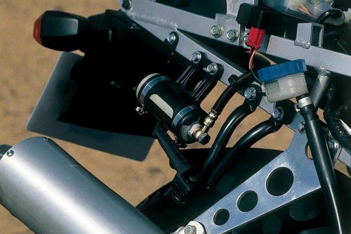 カワサキ「ZXR400（ZX400H）」（1989年）｜活き活きと回るエンジンにハードな足まわりを組み合わせレプリカ度を高めて登場