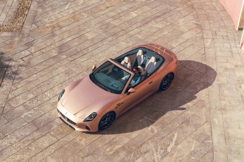 外車オープンカーおすすめ21選。2人乗り・4人乗りの高級オープンカーを紹介