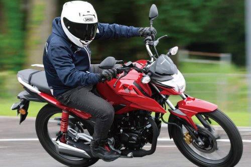 コスパ最強のオールラウンダー! CBF125Rで広がるバイクライフ