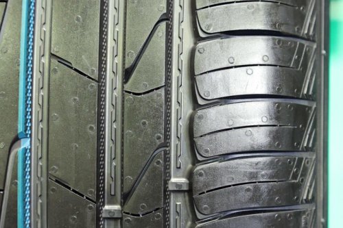 世界初の自動車用冬タイヤを開発した欧州の老舗、ノキアンタイヤのサマータイヤが熱い!