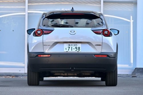 日本車PHEVはメーカーごとの個性が満載! 日本で買えるクルマを一挙紹介