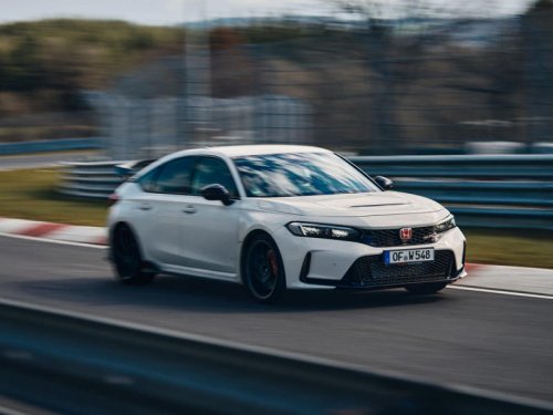 【2026年】いま「国産マニュアル車」を選ぶ理由。エンジンの魅力が詰まった国産MT車16台を厳選