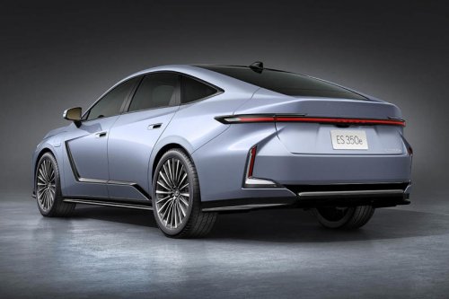 「電動化で拡張されたES」レクサスが2026年春に投入する新型セダン