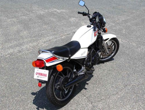 【新連載】伝説の名車をプレイバック! 太田安治の「あのころ 名車 クロニクル」第1回・ヤマハ「RZ250」（1980）