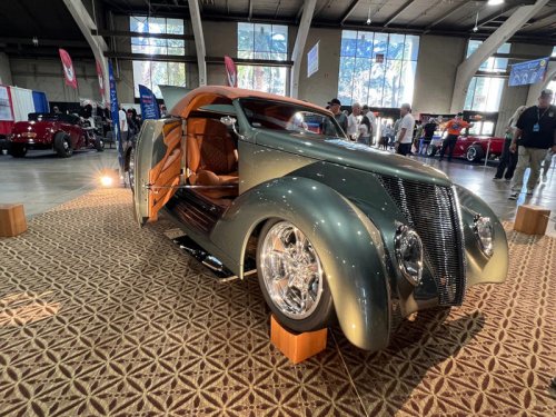 Pick your winners at the 2026 Grand National Roadster Show