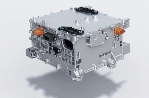 元は取れる? ダイハツ初の量産電気自動車について気になることを聞いてきた