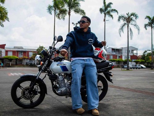 【ABS搭載で一歩先へ】スズキ「AX4 ABS」はコロンビアで人気・信頼と実績のロングセラー【世界でがんばる!日本メーカーの珍車大図鑑 Vol.29】