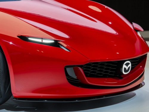 リトラクタブルヘッドライトはなぜ消えたのか? 「禁止」の真相と復活の可能性