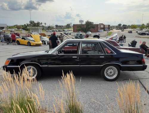 1986 Ford LTD: Foxy four-door