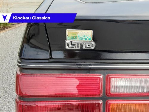 1986 Ford LTD: Foxy four-door