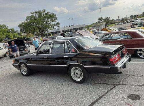 1986 Ford LTD: Foxy four-door