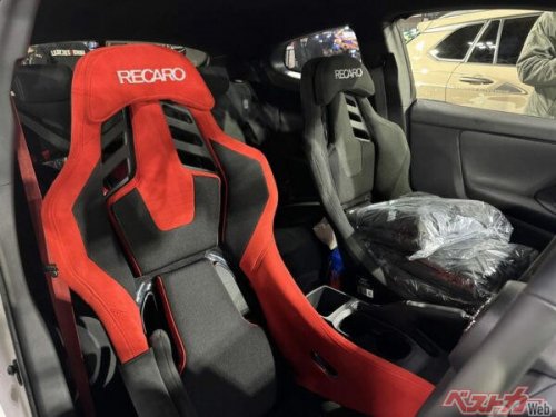 新型カローラクロス車高上げるのアリだな!GRヤリスもアゲアゲ似合うゾ