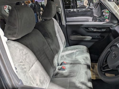 ダイハツ「ムーヴ」がイメチェン!「クロメキ」は新たな裏ムーヴ?