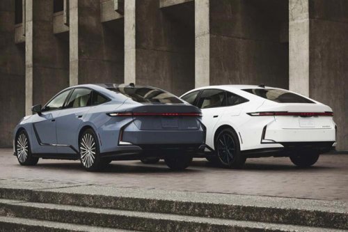 注目の新世代レクサスESのフライング受注がすでに始まっているのか、レクサスディーラーにこっそり訪ねた結果