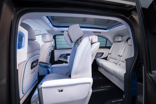 Inside the 2028 Mercedes-Benz VLE-Class: A luxurious, tech-centric interior (photos)