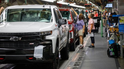 Why GM truck owners are demanding thicker oil in future V8 engines