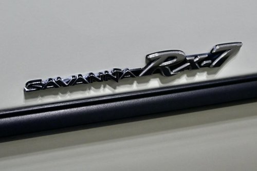 マツダ「サバンナRX-7」が走行距離1,200km?奇跡の極上品をじっくり観察