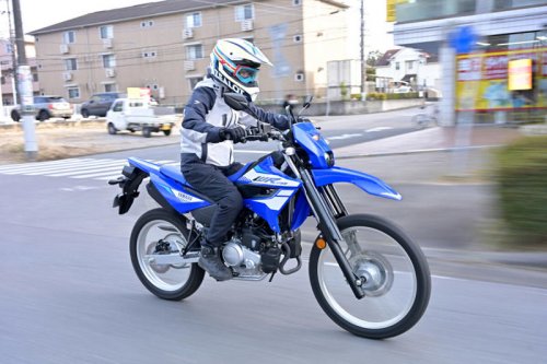 ヤマハ WR125Rは125ccの常識を超える?フルサイズ車体×VVAで街も林道も楽しい理由