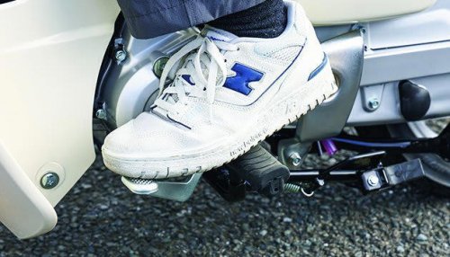 【新基準原付＝“ショボい”は本当?】原付免許で乗れるホンダ「ディオ＆カブ 110ライト」に乗ってわかった“50ccとの決定的な違い”