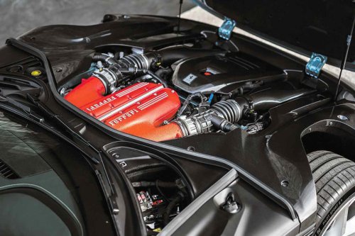 フェラーリの新たな旗艦モデル、ドーディチ チリンドリの車名は搭載エンジンが由来に【スーパーカークロニクル・完全版／074】