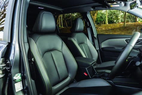 【なぜ燃費を追わない?】18.4km/Lでも「SUV大賞」に輝いた新型「フォレスター」。唯一無二の走りの快楽とは『いま買いカー大賞2026』