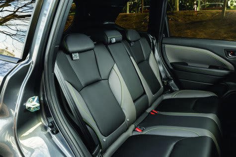 【なぜ燃費を追わない?】18.4km/Lでも「SUV大賞」に輝いた新型「フォレスター」。唯一無二の走りの快楽とは『いま買いカー大賞2026』