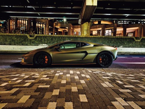 【新世代ランボルギーニ試乗】「テメラリオ」１万回転レッドゾーンの衝撃 第240回東京車日記