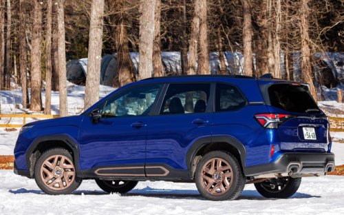 スバル「フォレスター」のターボとストロングハイブリッドを雪上で味わう