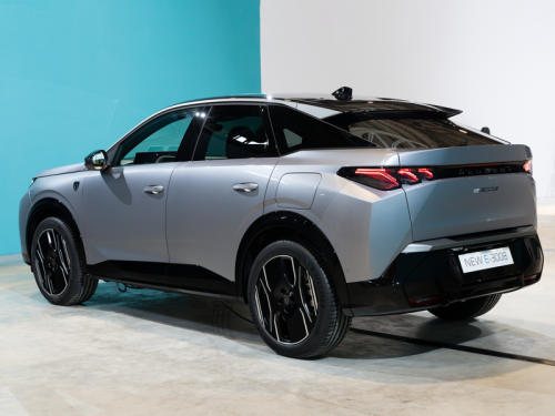 Best long-range electric cars 2025: Top 12 EVs that go the distance