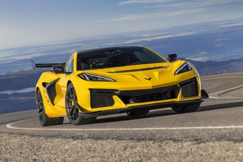 Even hotter Chevrolet Corvettes to come, but don’t count on an EV