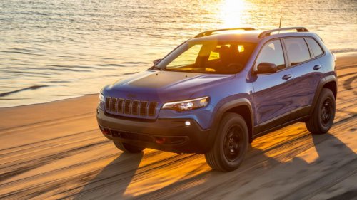 EXCLUSIVE: A Refreshed Jeep Grand Cherokee Will Arrive For 2025