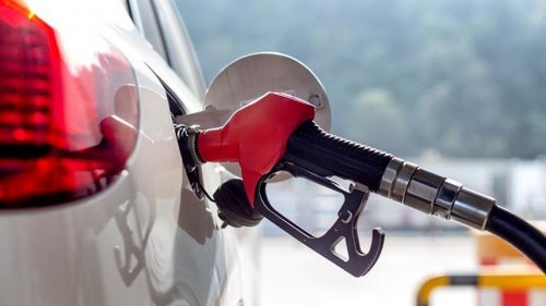 Kenapa Lubang Pengisian Bensin Ada di Kiri atau Kanan? Ini Penjelasannya