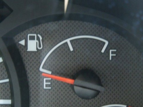 Kenapa Lubang Pengisian Bensin Ada di Kiri atau Kanan? Ini Penjelasannya