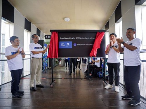 Nama Toyota Rangga Kini Tercantum di Halte Pasar Senen TransJakarta