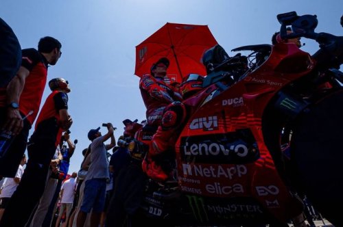 Aman di Puncak Performa, Marc Marquez Izinkan Crew Chief-nya Bantu Pecco Bagnaia Biar Kompetitif