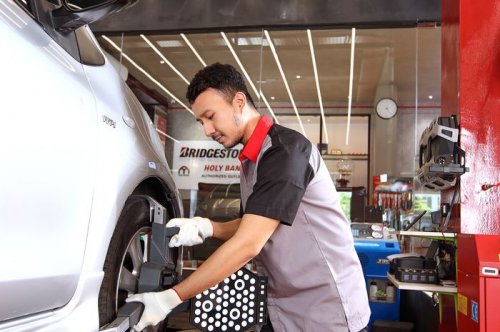 Persiapaan Road Trip Bareng Keluarga, Lakukan Pengecekan Ban Biar Aman