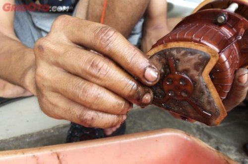 Fuel Pump Mobil Rusak? Jika Tidak Diganti Ini Risikonya Pada Mesin