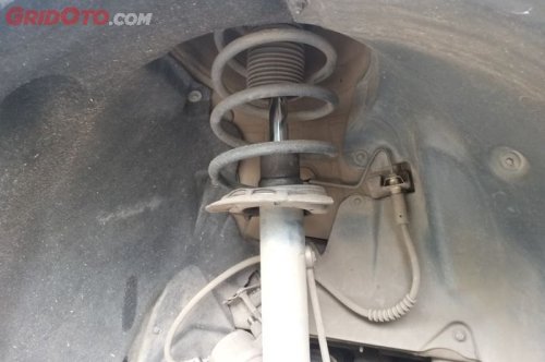 Pantas Saja Sokbreker Mobil Bocor Terus, Ternyata Part Kecil Ini Penyebabnya