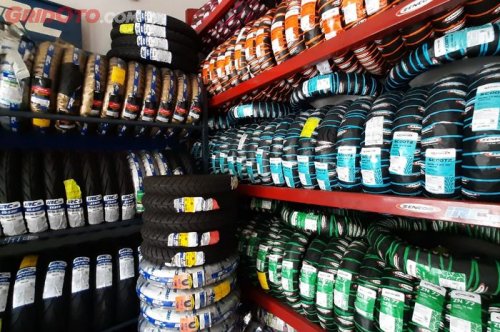 Nggak Usah Bingung, Ini Tipe Ban yang Awet Untuk Motor Matik Harian