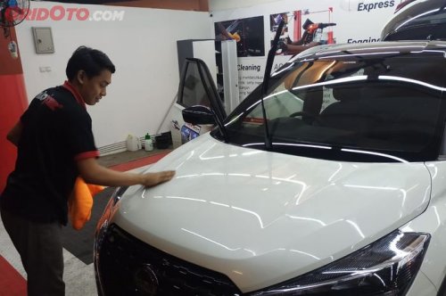 Hati-hati, Ternyata Cat Putih di Mobil Bekas Menguning Tak Selamanya Bisa Diperbaiki