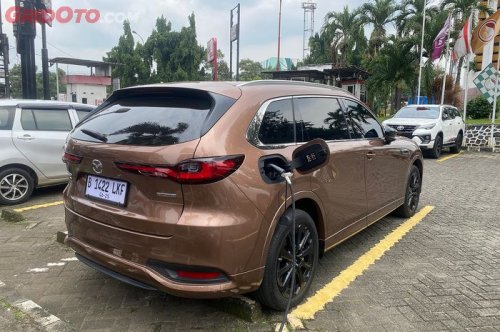 Baterai Full, Mazda CX-80 PHEV Bisa Sampai Tempat Ini Gak Pakai Bensin