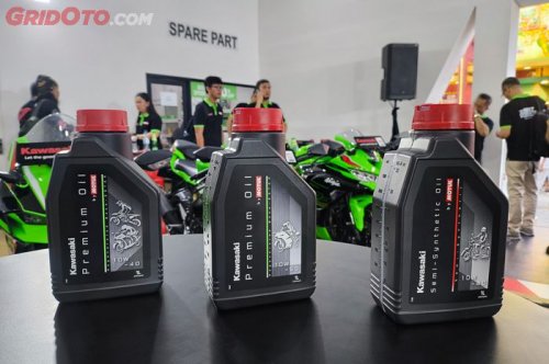 Kawasaki Ninja ZX-25 Tidak Harus Pakai Oli Full Sintetik, Oli Ini Sudah Cukup