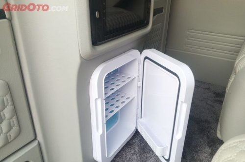 Mau Tambah TV dan Kulkas di Mobil Pribadi? Siapkan Biaya Segini